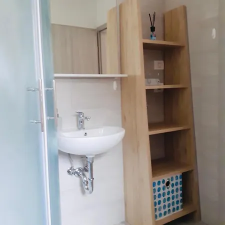 Apartma Pep *